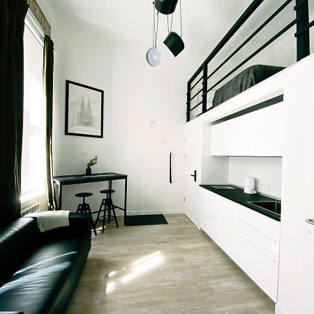 B&W Apartment Рига Экстерьер фото
