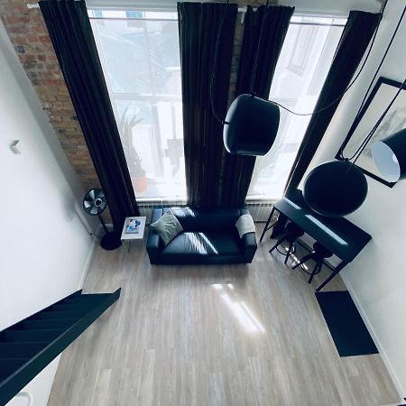 B&W Apartment Рига Экстерьер фото