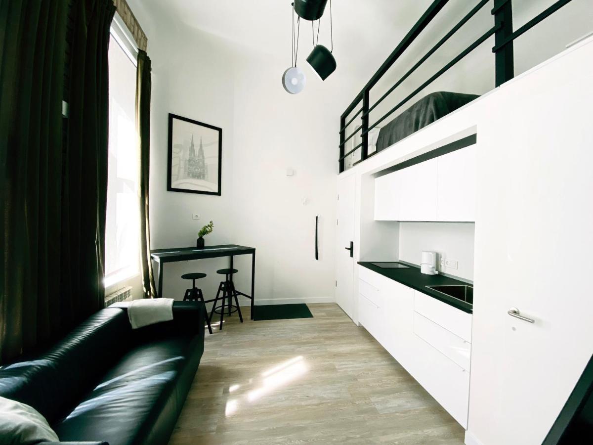 B&W Apartment Рига Экстерьер фото